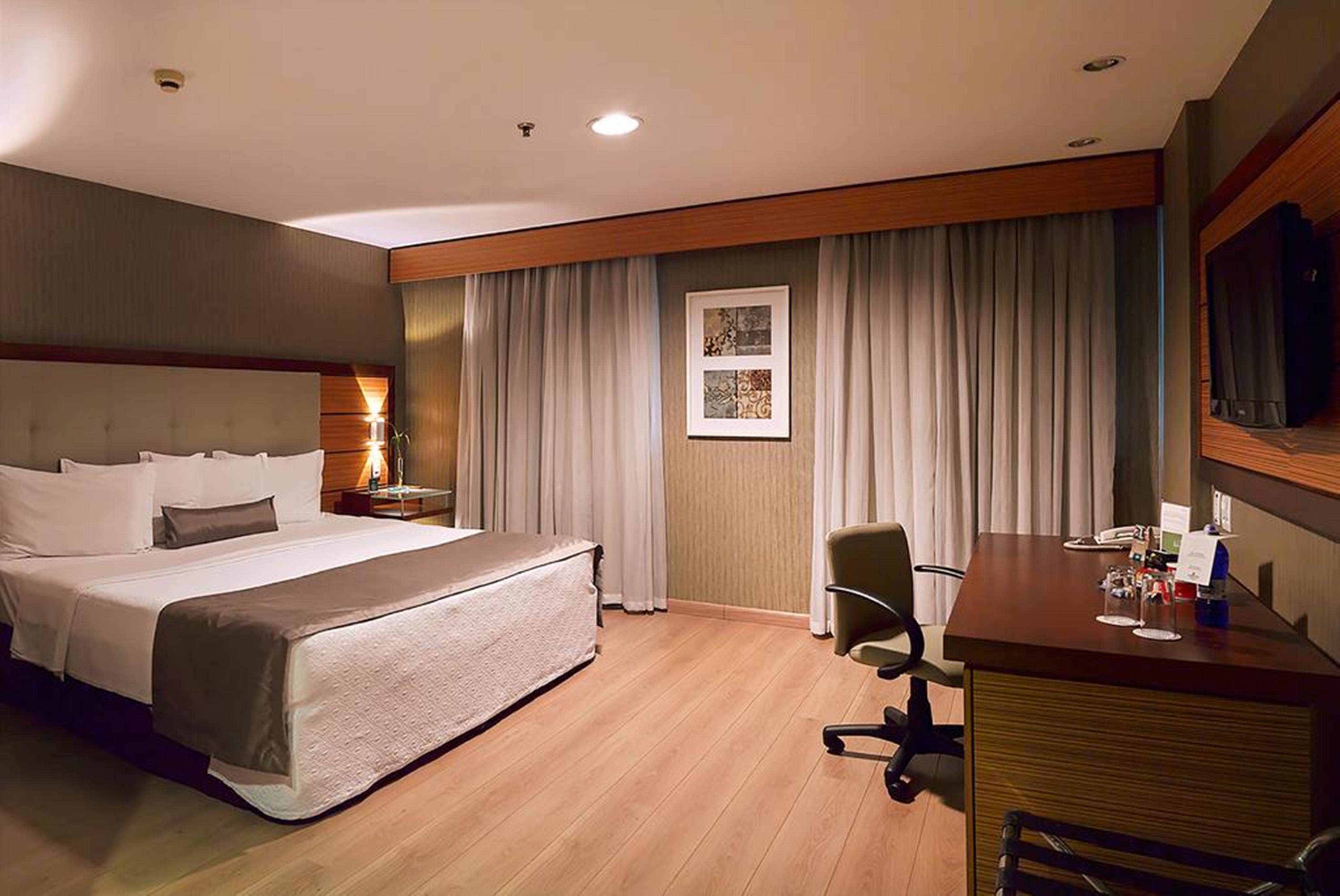 מלון Wyndham Sao Paulo Ibirapuera Convention Plaza מראה חיצוני תמונה